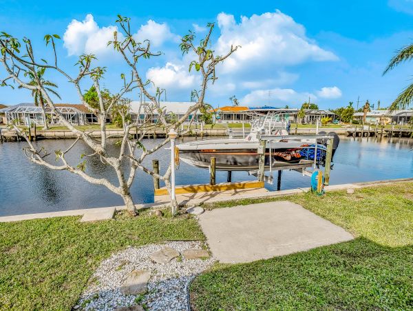 Punta Gorda Vacation Home Three Bedroom Water Views