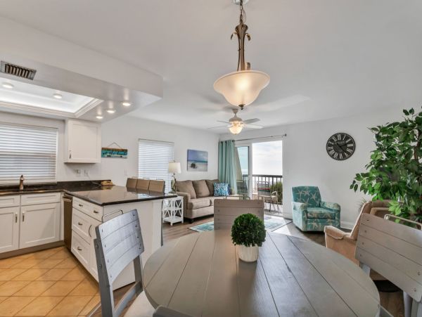 Tranquil Beachside Condo with Gulf Views