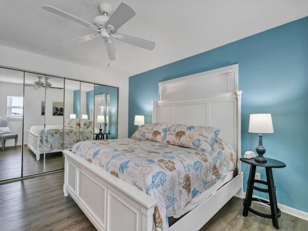 Tranquil Beachside Condo with Gulf Views
