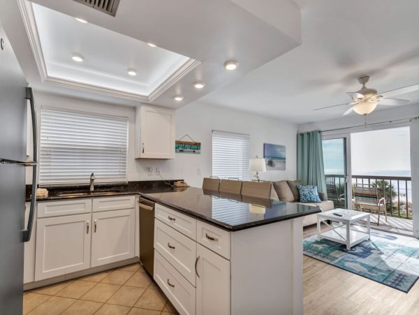 Tranquil Beachside Condo with Gulf Views