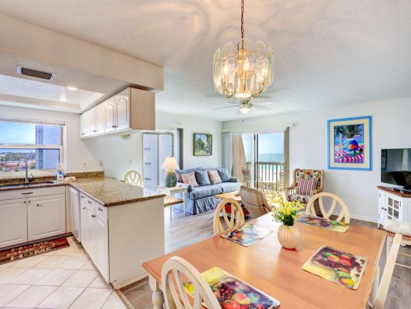 Charming Gulf-Front Condo on St. Petersburg