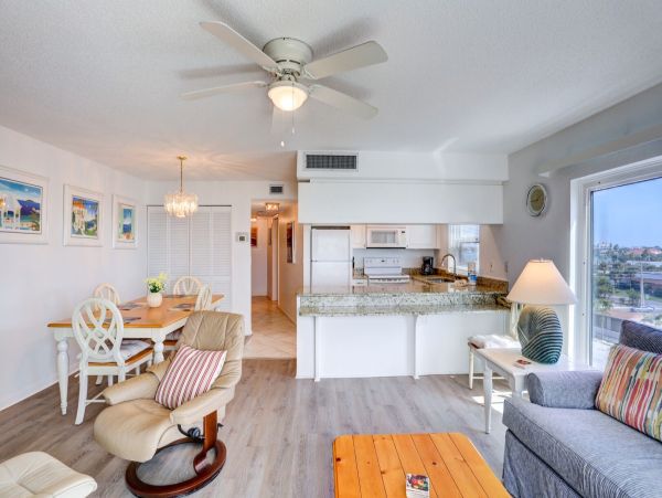 Charming Gulf-Front Condo on St. Petersburg
