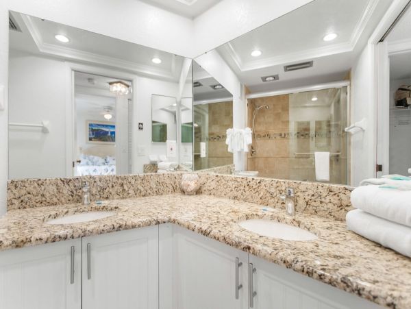 Charming Gulf-Front Condo on St. Petersburg