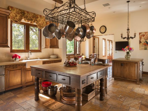Luxury Napa Valley Vacation Estate Ten Bedroom