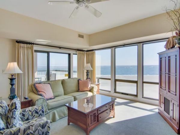 Oceanfront Vacation Condo in Isle of Palms Sleeps 6