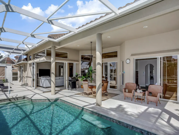 Stunning Vacation Home Marco Lovely Style Pool
