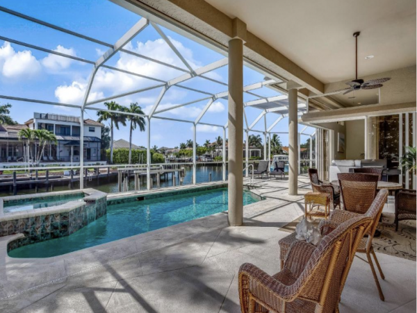 Stunning Vacation Home Marco Lovely Style Pool