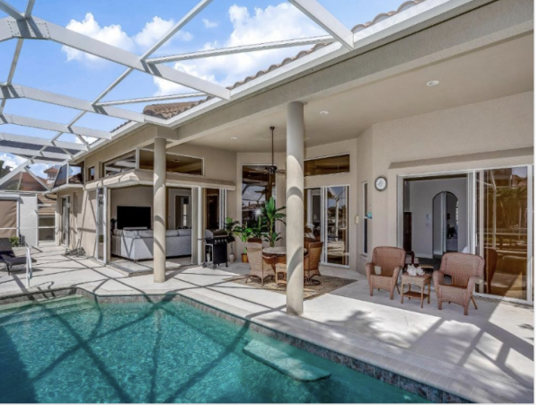Stunning Vacation Home Marco Lovely Style Pool