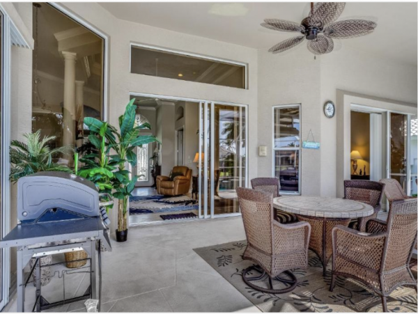 Stunning Vacation Home Marco Lovely Style Pool