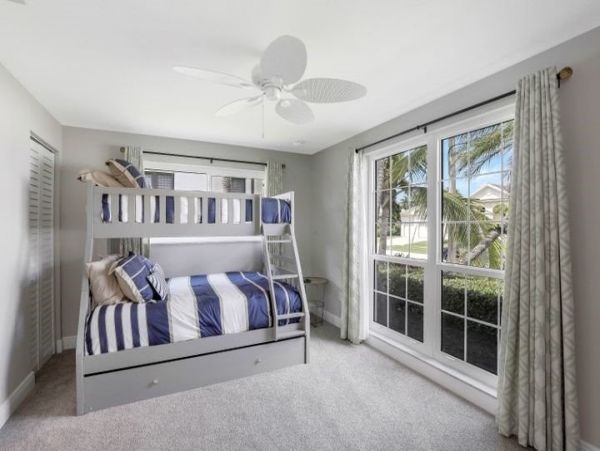 Canal Front Luxury 4 Bedroom Pool Home on Marco Island