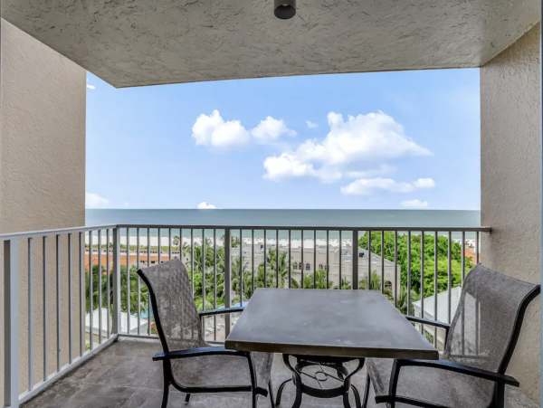 Five Star Resort Style Vacationing on Magnificent Marco Island