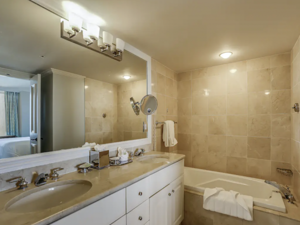 Five Star Resort Style Vacationing on Magnificent Marco Island