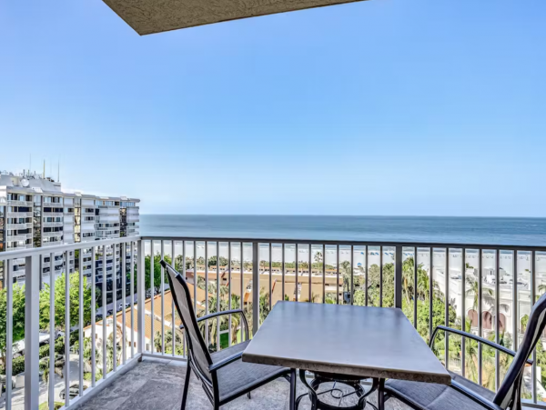 Marco Island Beachfront One Bedroom Vacation Condo