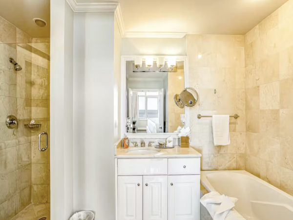Marco Island Beachfront One Bedroom Vacation Condo