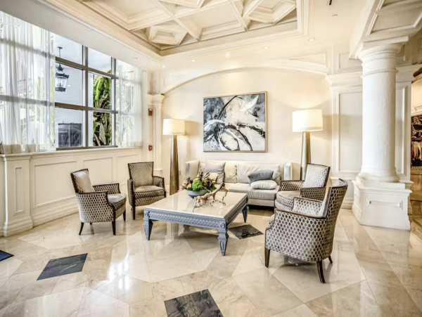 Marco Island Beachfront One Bedroom Vacation Condo