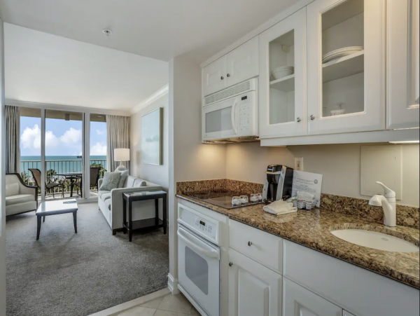 Marco Island Luxury Vacation Condo Views Amenities Beach