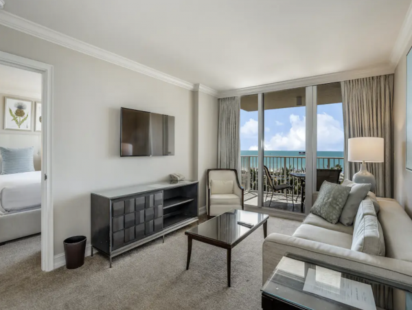 Marco Island Luxury Vacation Condo Views Amenities Beach