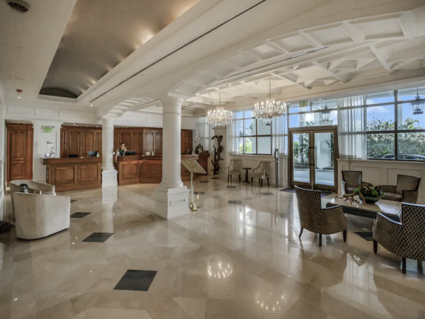 Marco Island Luxury Vacation Condo Views Amenities Beach