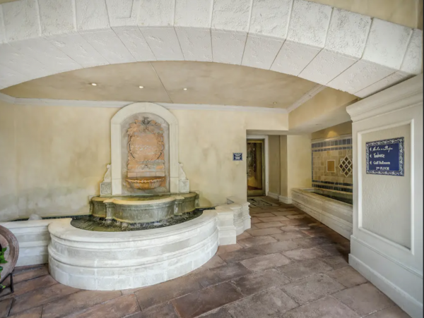 Marco Island Luxury Vacation Condo Views Amenities Beach