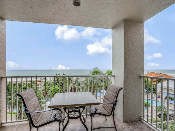 Stunning One Bedroom Luxury Marco Island Beach Condo