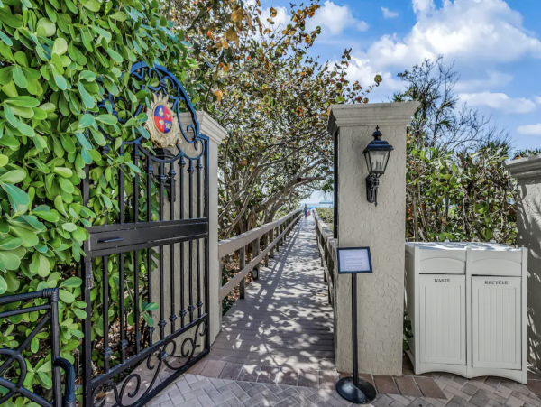 Stunning One Bedroom Luxury Marco Island Beach Condo