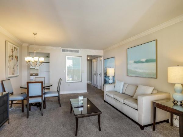 Gorgeous Marco Island 2 Bedroom Vacation Condo