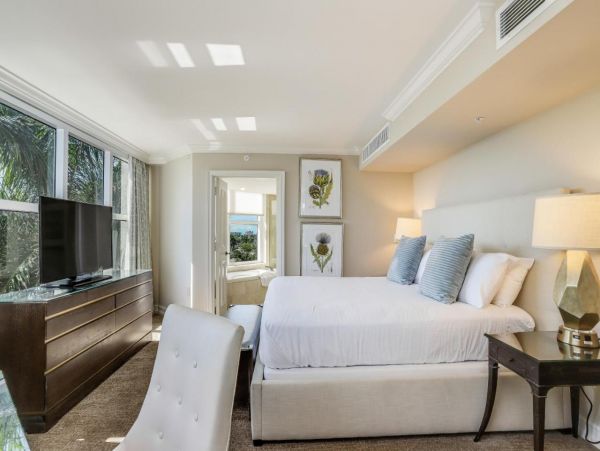 Gorgeous Marco Island 2 Bedroom Vacation Condo