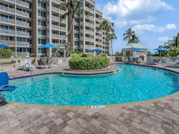 Gulf-Front Vacation Condo in Marco Island