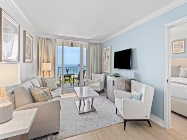 Gulf-Front Vacation Condo in Marco Island