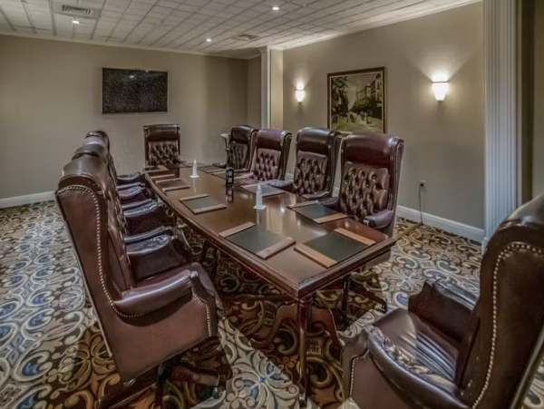 Gulf-Front Vacation Condo in Marco Island