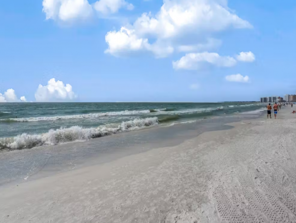 Gulf-Front Vacation Condo in Marco Island