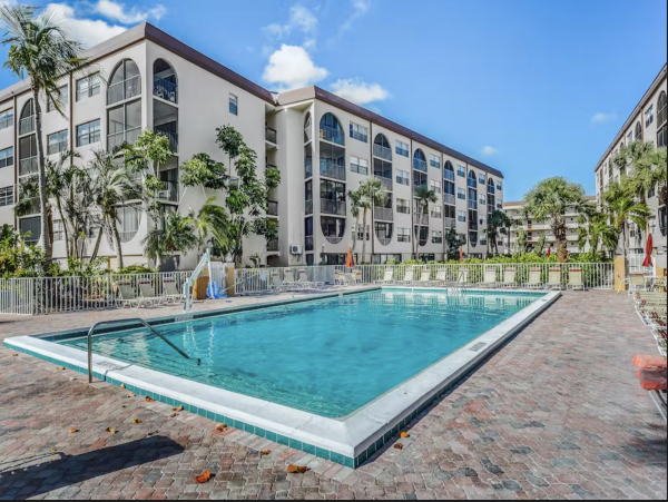 A Lovely Upscale Marco Condo