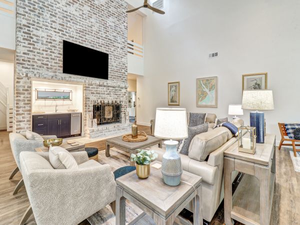 Four Bedroom Pet-Friendly Vacation Rental with Private Pool  Hilton Head Luxury Home