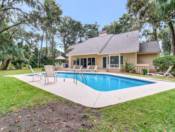 Four Bedroom Pet-Friendly Vacation Rental with Private Pool  Hilton Head Luxury Home