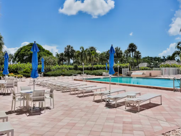 Marco Island Vacation Condo 2 Bedroom, Pool & Fitness Center