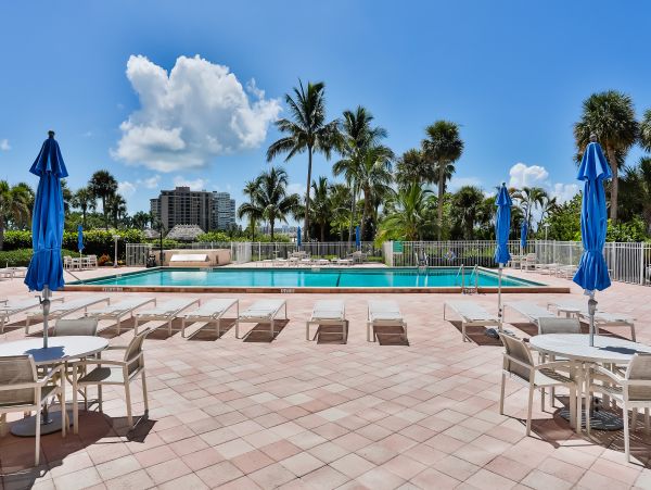 Marco Island Vacation Condo 2 Bedroom, Pool & Fitness Center