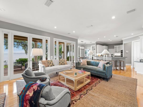 Tampa Home 1048155