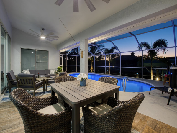 Cape Coral Top Exclusive Luxury Four Bedrom Home