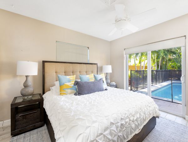 Boca Raton Vacation Pool Home Four Bedroom