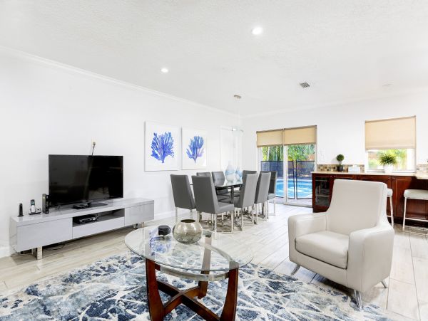 Boca Raton Vacation Pool Home Four Bedroom