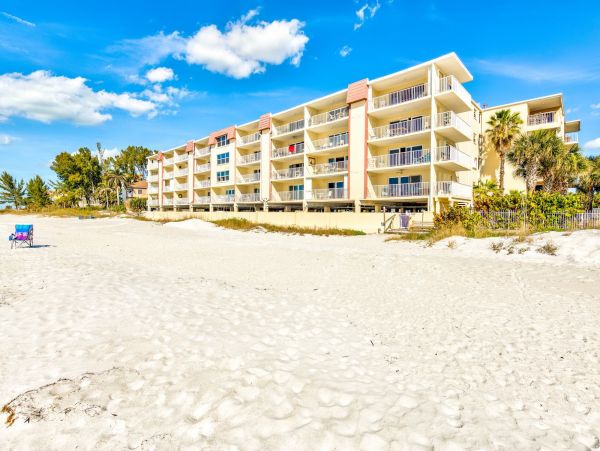 Gulf Front Indian Shores Vacation Condo Two Bedroom