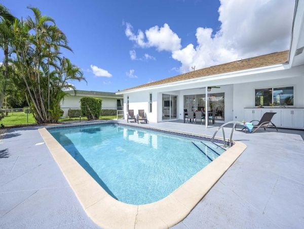 Canal-Front Vacation Villa in Cape Coral with Pool & Dock