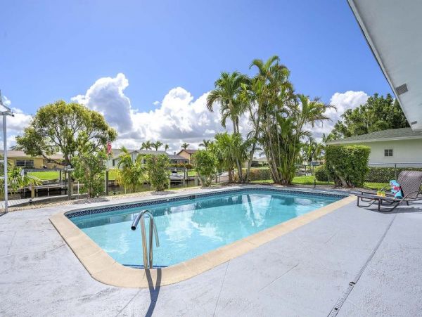 Canal-Front Vacation Villa in Cape Coral with Pool & Dock