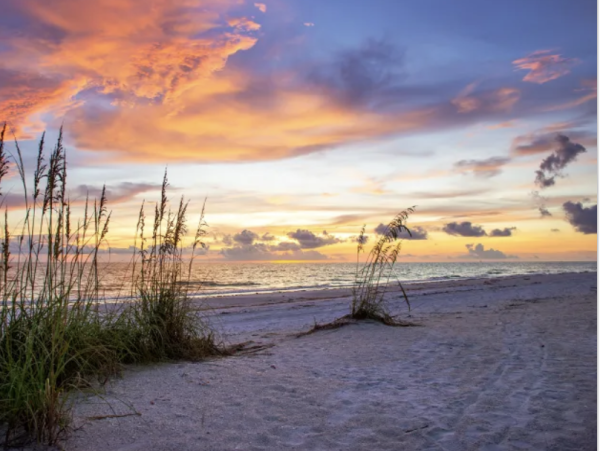 Luxury Island Retreat in Marco Island with Pool & SPA - Perfect Getaway