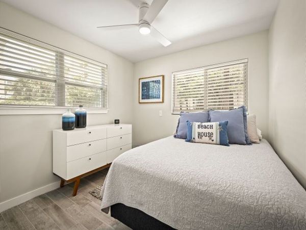 Luxury Jacksonville Beach Oceanfront Vacation Rental 4-Bedroom Coastal Retreat with Panoramic Views