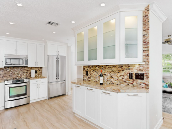 Lovely 2 Bedroom Home with Private Pool in Boca Raton
