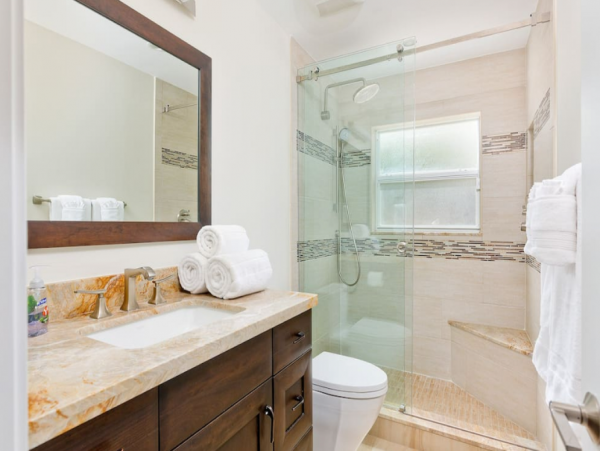 Lovely 2 Bedroom Home with Private Pool in Boca Raton
