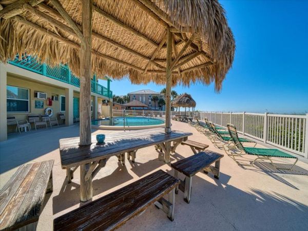 Beach Front Indian Shores Vacation Condo One Bedroom