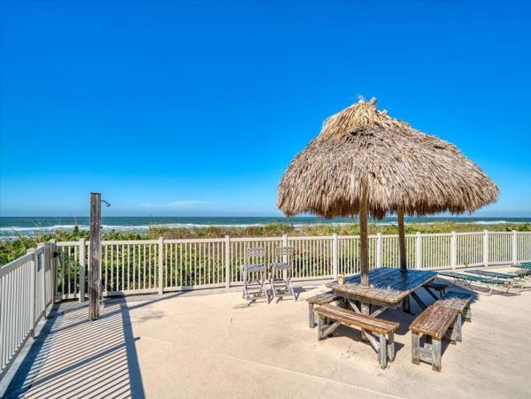 Beach Front Indian Shores Vacation Condo One Bedroom