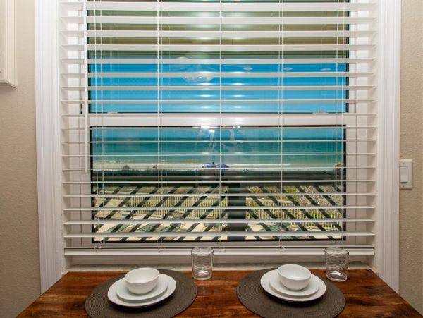 Beach Front Indian Shores Vacation Condo One Bedroom